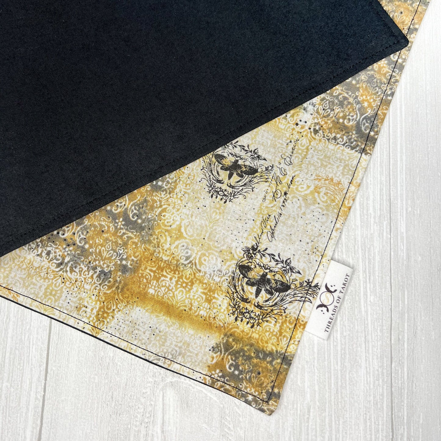 Bee Altar Cloth, Yellow & Black Tarot Reading Cloth, Boho Tarot Reading Supplies and Accessories, Rune Casting Cloth, Witch Tarot Reader