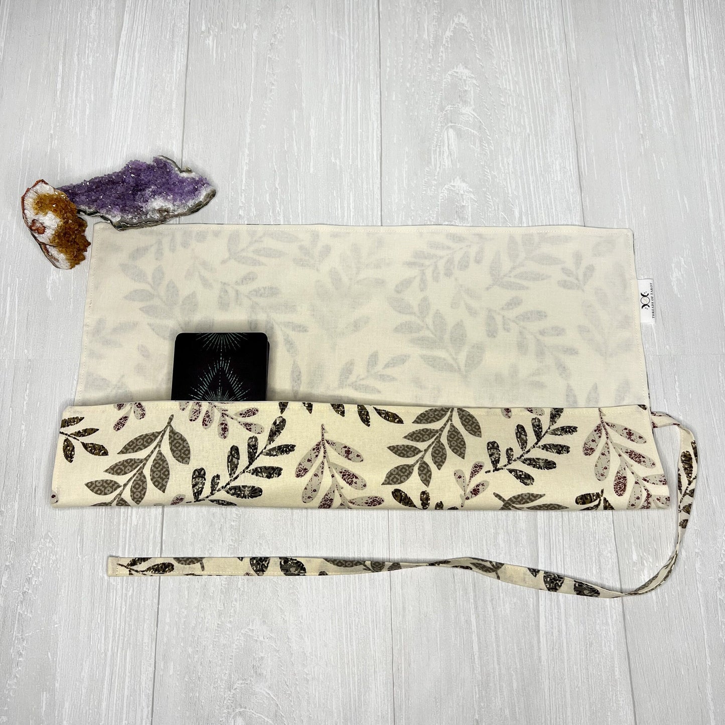 Beige Tarot Wrap, Tarot Deck Storage Cloth, Tarot Card Holder, Pagan Witchcraft Wiccan Divination Tools & Supplies, Tarot Accessories