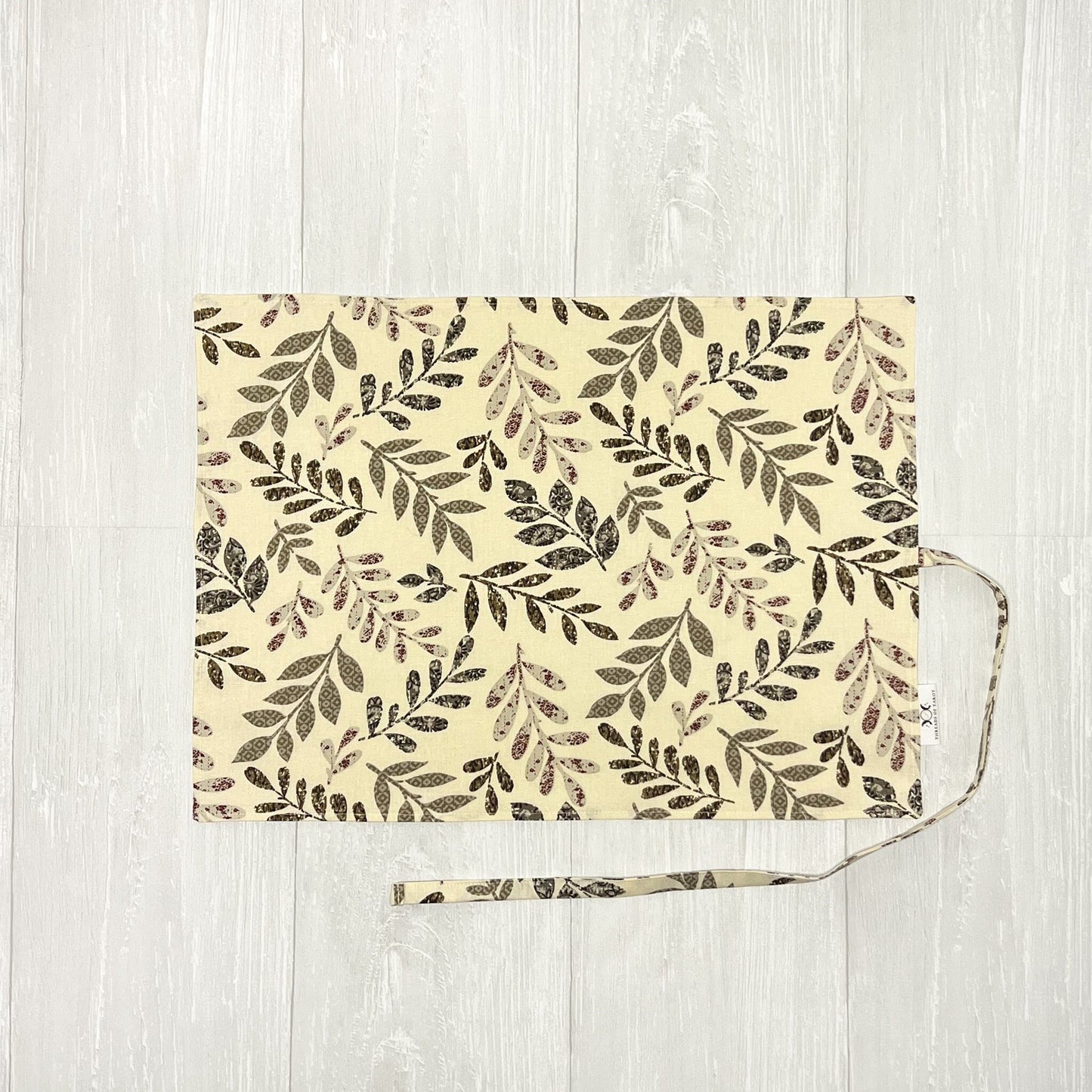 Beige Tarot Wrap, Tarot Deck Storage Cloth, Tarot Card Holder, Pagan Witchcraft Wiccan Divination Tools & Supplies, Tarot Accessories