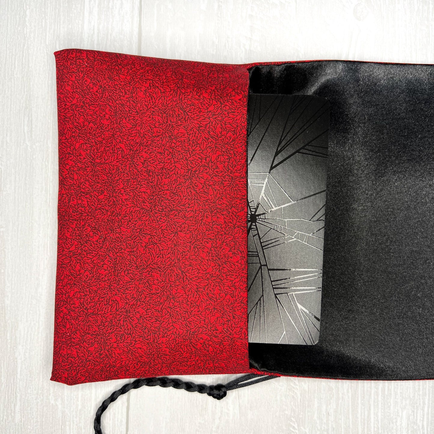 Red Floral Tarot Wrap Pouch, Tarot Deck Pouch, Tarot Altar Supplies & Accessories, Tarot Card Holder, Divination Pagan Tarot Reader Gift
