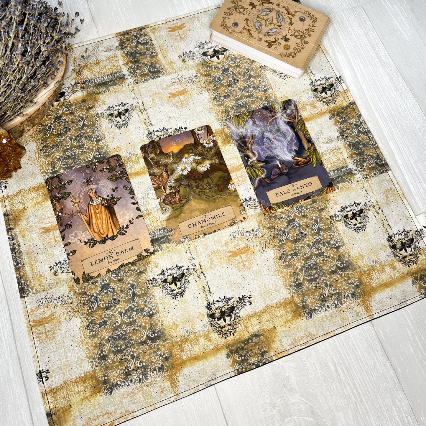 Bee Altar Cloth, Yellow & Black Tarot Reading Cloth, Boho Tarot Reading Supplies and Accessories, Rune Casting Cloth, Witch Tarot Reader