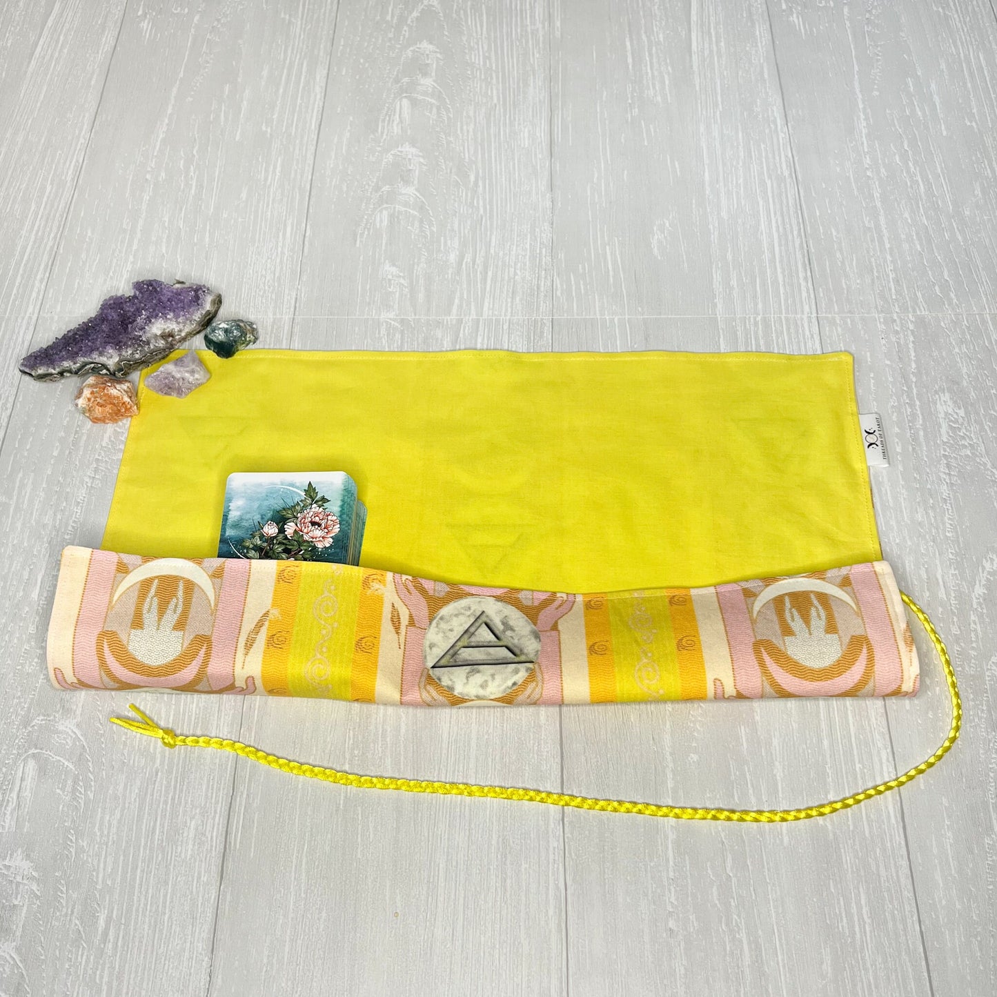 Air Symbol Tarot Wrap, Elemental Tarot Deck Storage Cloth, Tarot Card Holder, Pagan Witchcraft Wiccan Divination Supplies, Tarot Accessories
