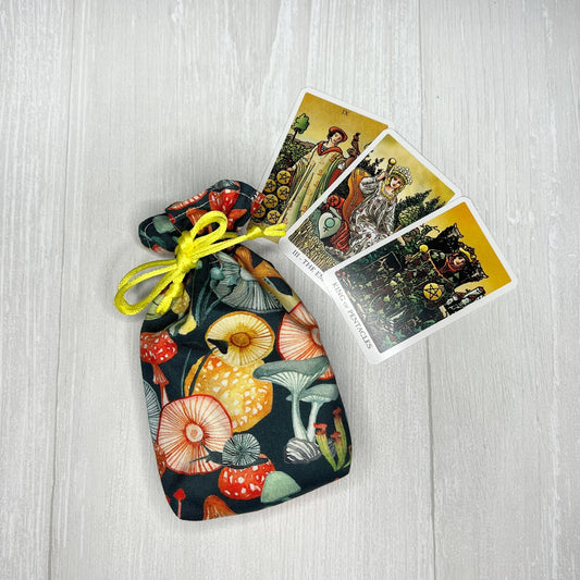 Mini Mushroom Tarot Deck Bag, Drawstring Pouch, Pocket Tarot, Dice Rune Crystal Bag, Witchcraft & Wiccan Supplies Gift, Divination Tools