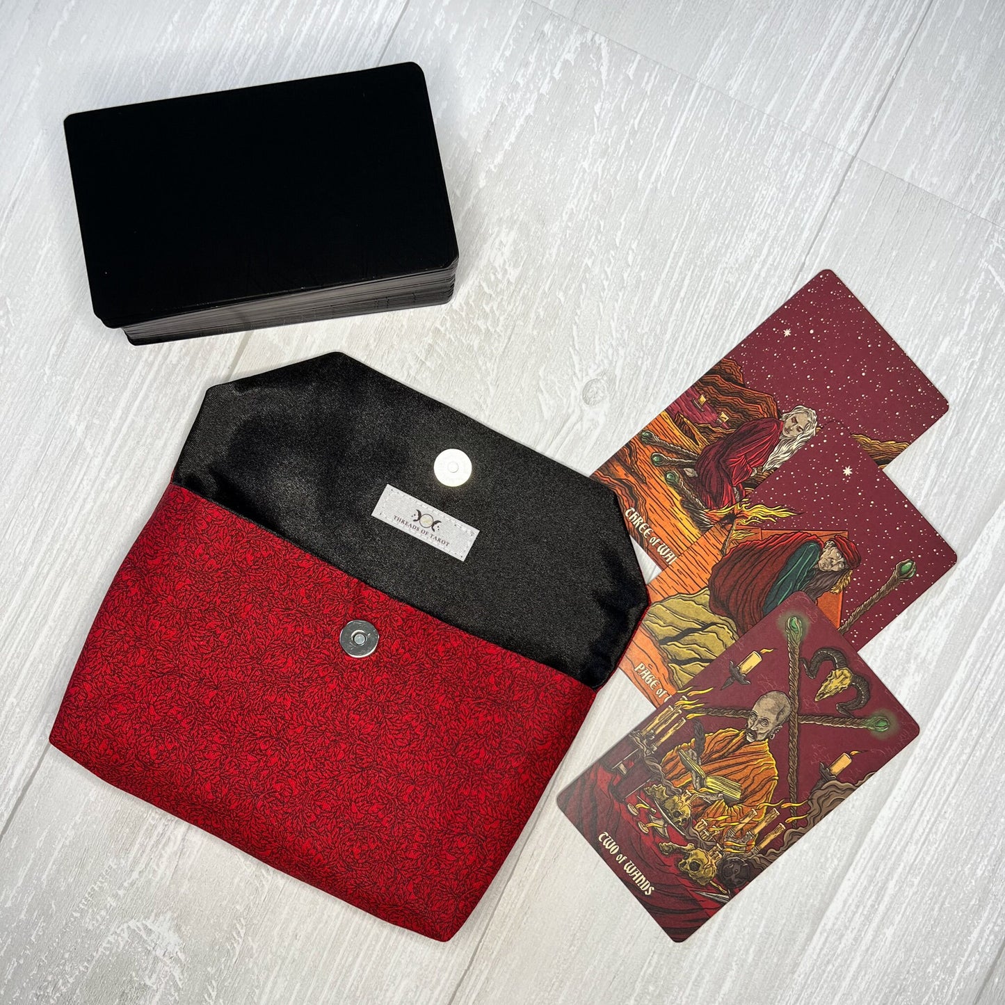 Red Floral Tarot Pouch Clutch, Red Black Magnetic Clasp Pouch, Tarot Bag, Tarot Reading Supplies & Accessories, Tarot Card Storage Holder
