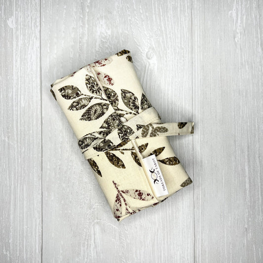 Beige Tarot Wrap, Tarot Deck Storage Cloth, Tarot Card Holder, Pagan Witchcraft Wiccan Divination Tools & Supplies, Tarot Accessories