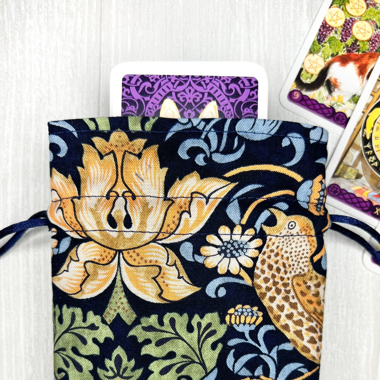 Mini Floral Tarot Deck Bag, Drawstring Pouch, Pocket Tarot, Dice Rune Crystal Bag, Witchcraft & Wiccan Supplies Gift, Divination Tools