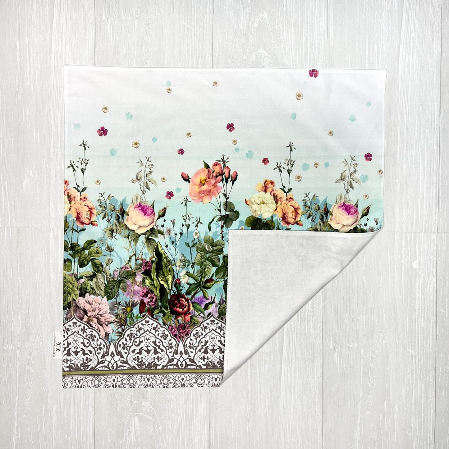 Floral Altar Cloth, White Tarot Reading Cloth, Ritual Cloth, Rune Casting, Tarot Reading Supplies, Witchy Gift Supplies, Divination Tools