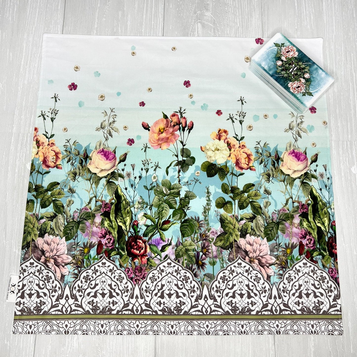 Floral Altar Cloth, White Tarot Reading Cloth, Ritual Cloth, Rune Casting, Tarot Reading Supplies, Witchy Gift Supplies, Divination Tools