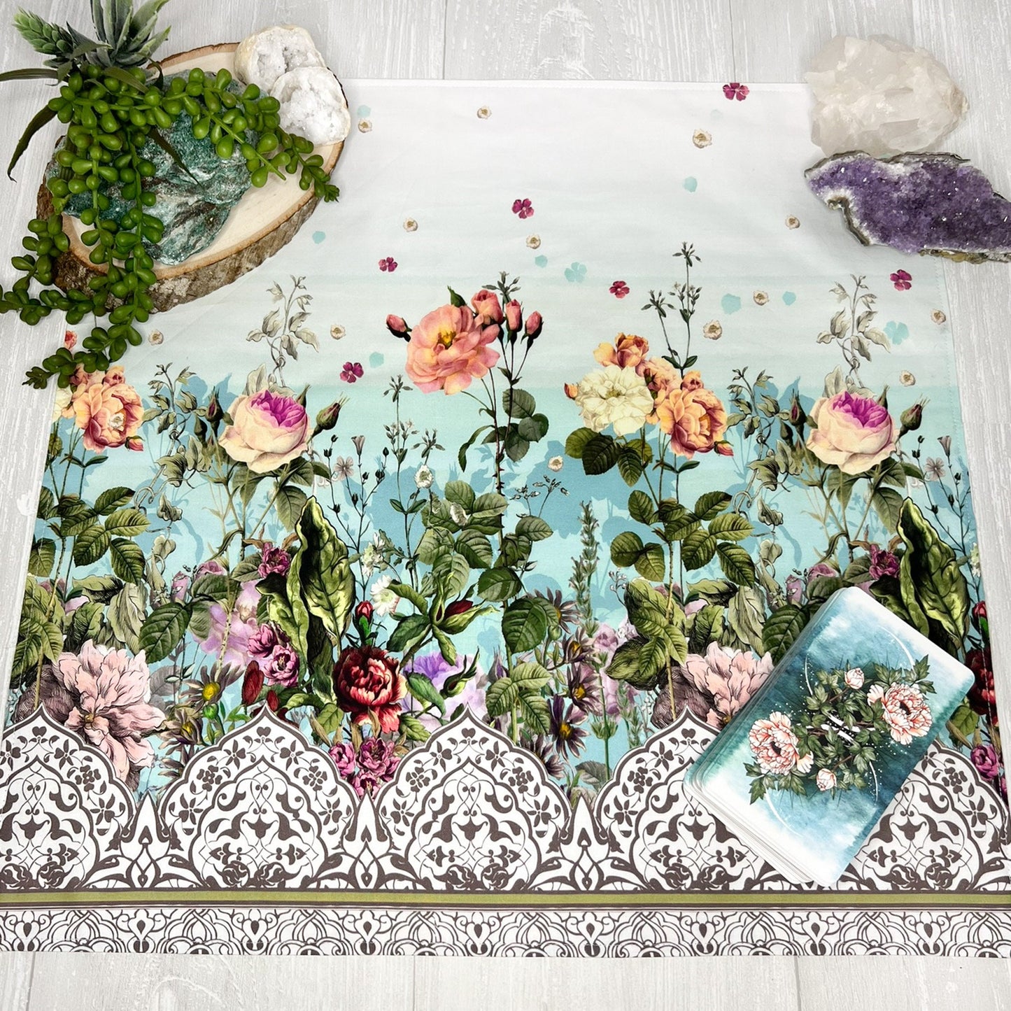 Floral Altar Cloth, White Tarot Reading Cloth, Ritual Cloth, Rune Casting, Tarot Reading Supplies, Witchy Gift Supplies, Divination Tools