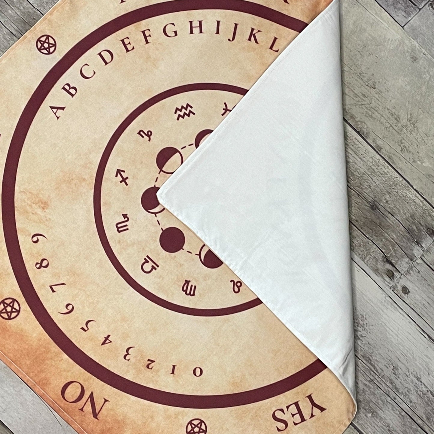 Pendulum Cloth
