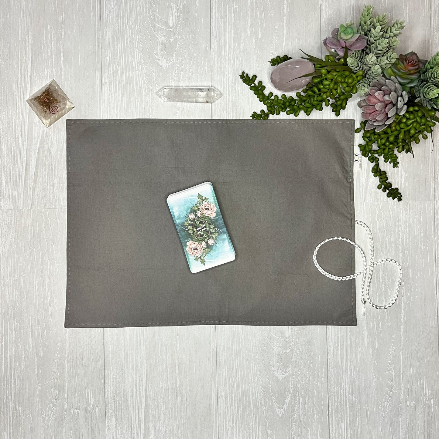Gray Floral Tarot Wrap, Cotton Tarot Storage and Cloth, Tarot Deck Holder, Pagan Witchcraft Wiccan Divination Tools Gifts & Supplies,