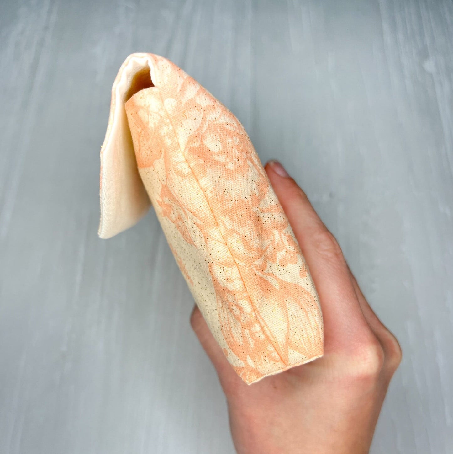 Floral Magnetic Clasp Tarot Clutch Pouch, Peach Fold Over Tarot Pouch, Tarot Reading Gifts Supplies & Accessories, Tarot Card Storage Holder