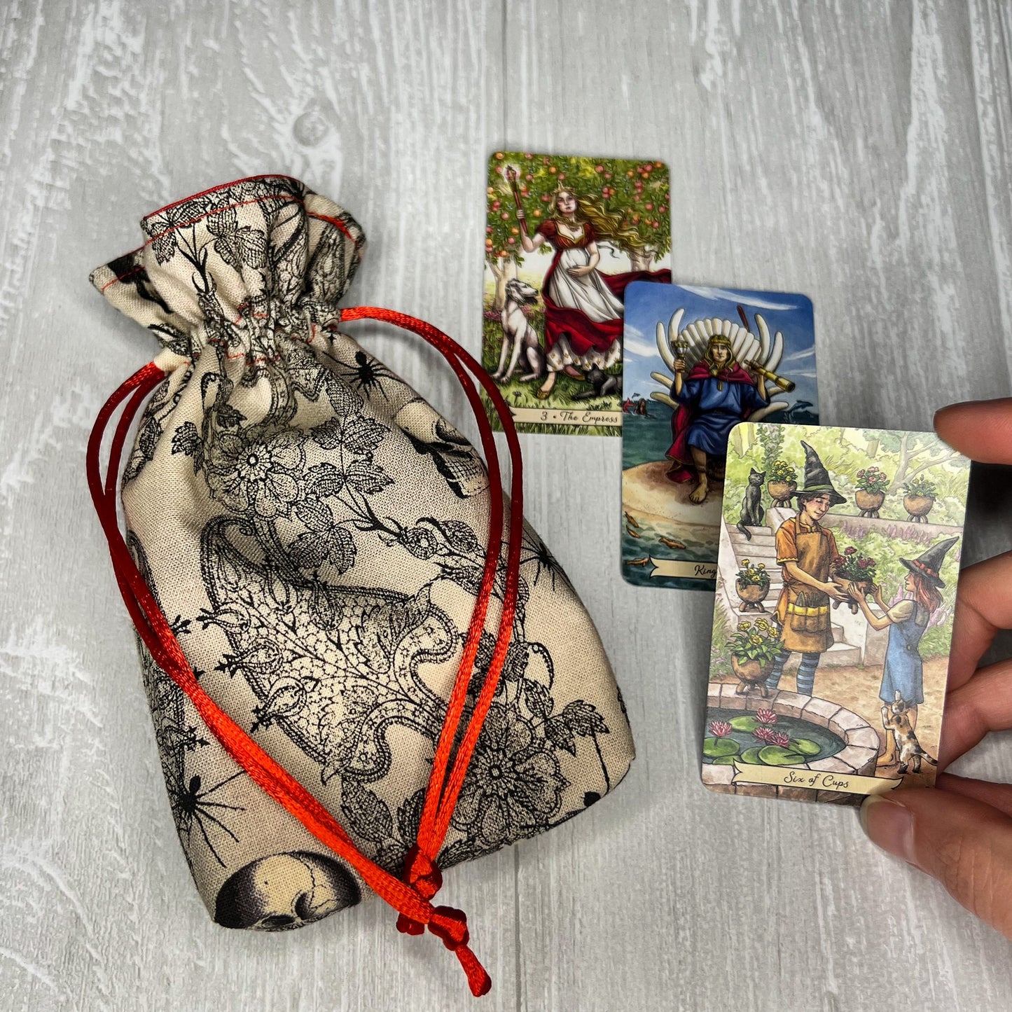 Red Mini Tarot Deck Bag, Drawstring Pouch, Pocket Tarot, Dice Rune Crystal Bag, Witchcraft Wiccan & Pagan Supplies Gifts, Divination Tools