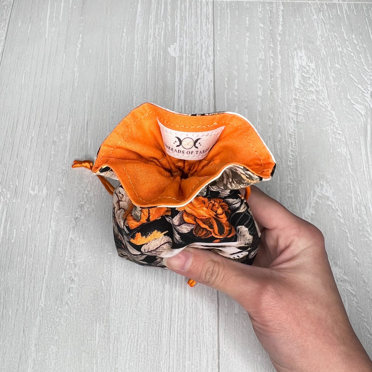 Mini Orange Skulls Tarot Deck Bag, Pocket Tarot Drawstring Pouch, Dice Rune Crystal Bag, Witchcraft Pagan Supplies Gifts, Divination Tools