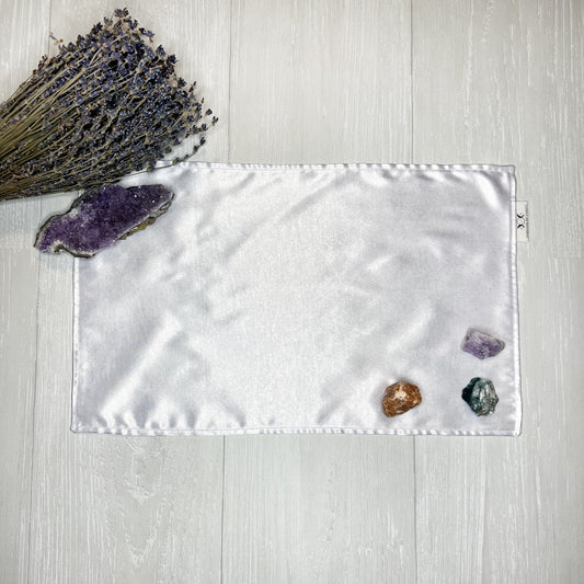 Small White Satin Altar Cloth, Tarot Reading Cloth, Ritual Cloth, Rune Casting, Tarot Reading Supplies, Divination Tool, Witch Altar Decor