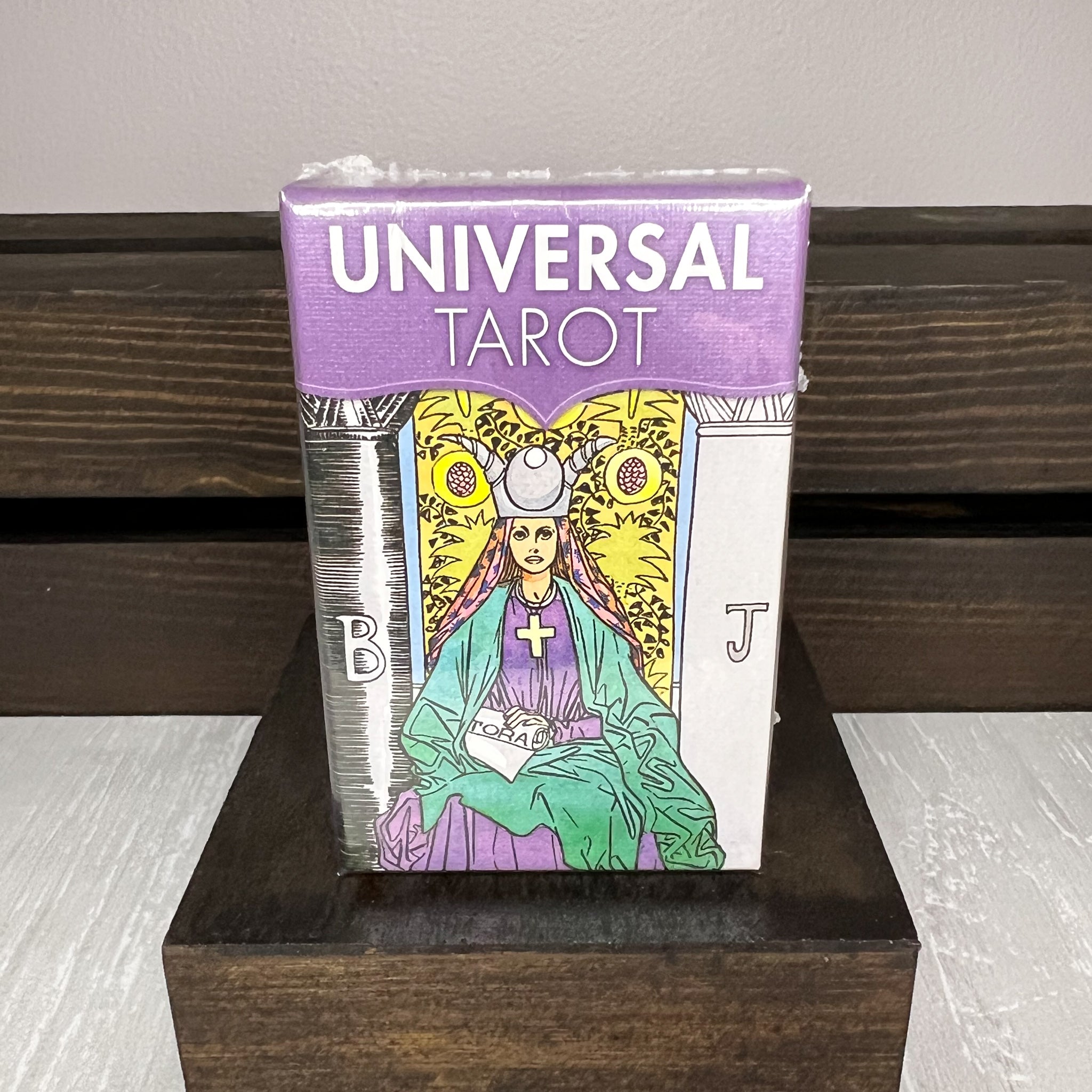 Universal Tarot Mini Deck – Threads of Tarot