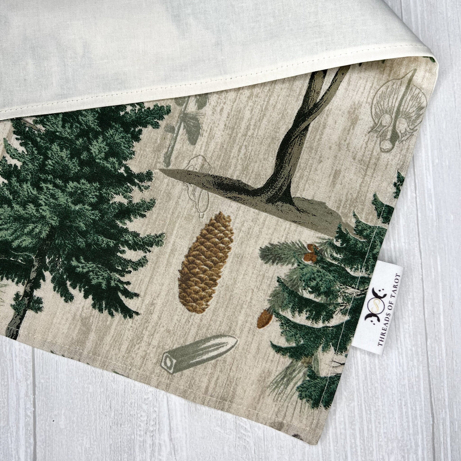 Tree Altar Cloth, Foresty Tarot Reading Cloth, Earthy Tarot Reading Supplies and Accessories, Rune Casting Cloth, Witch Tarot Reader Gifts