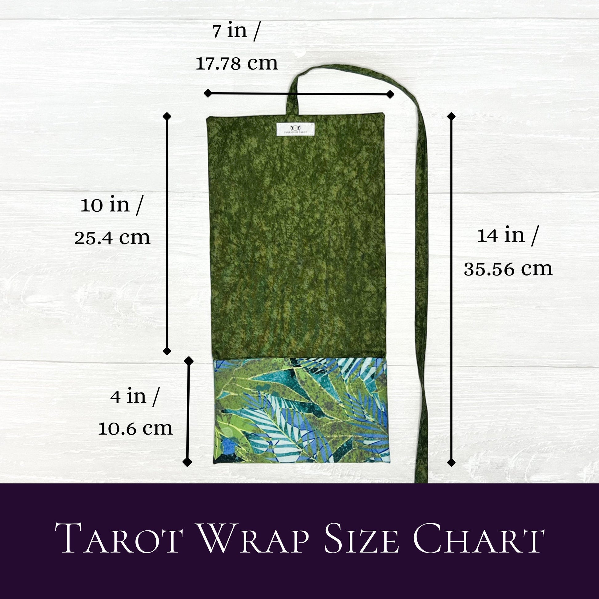 Tropical Leaf Tarot Wrap, Green Tarot Fold Over Pouch, Tarot Supplies & Accessories, Tarot Card Holder, Divination Tools, Tarot Reader Gift