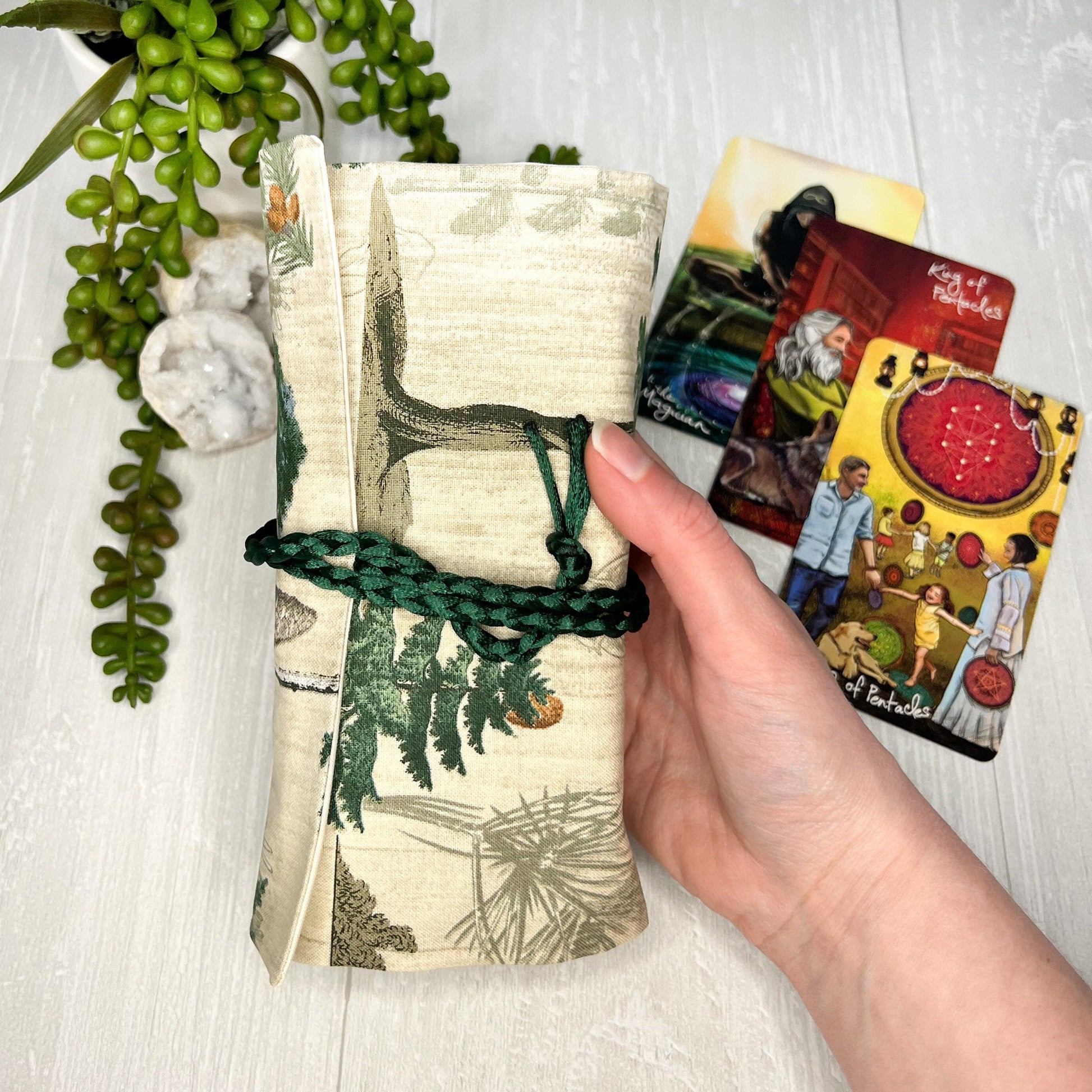 Tree Tarot Wrap, Foresty Green Tarot Fold Over Pouch, Tarot Supplies & Accessories, Tarot Card Holder, Divination Tools, Tarot Reader Gift