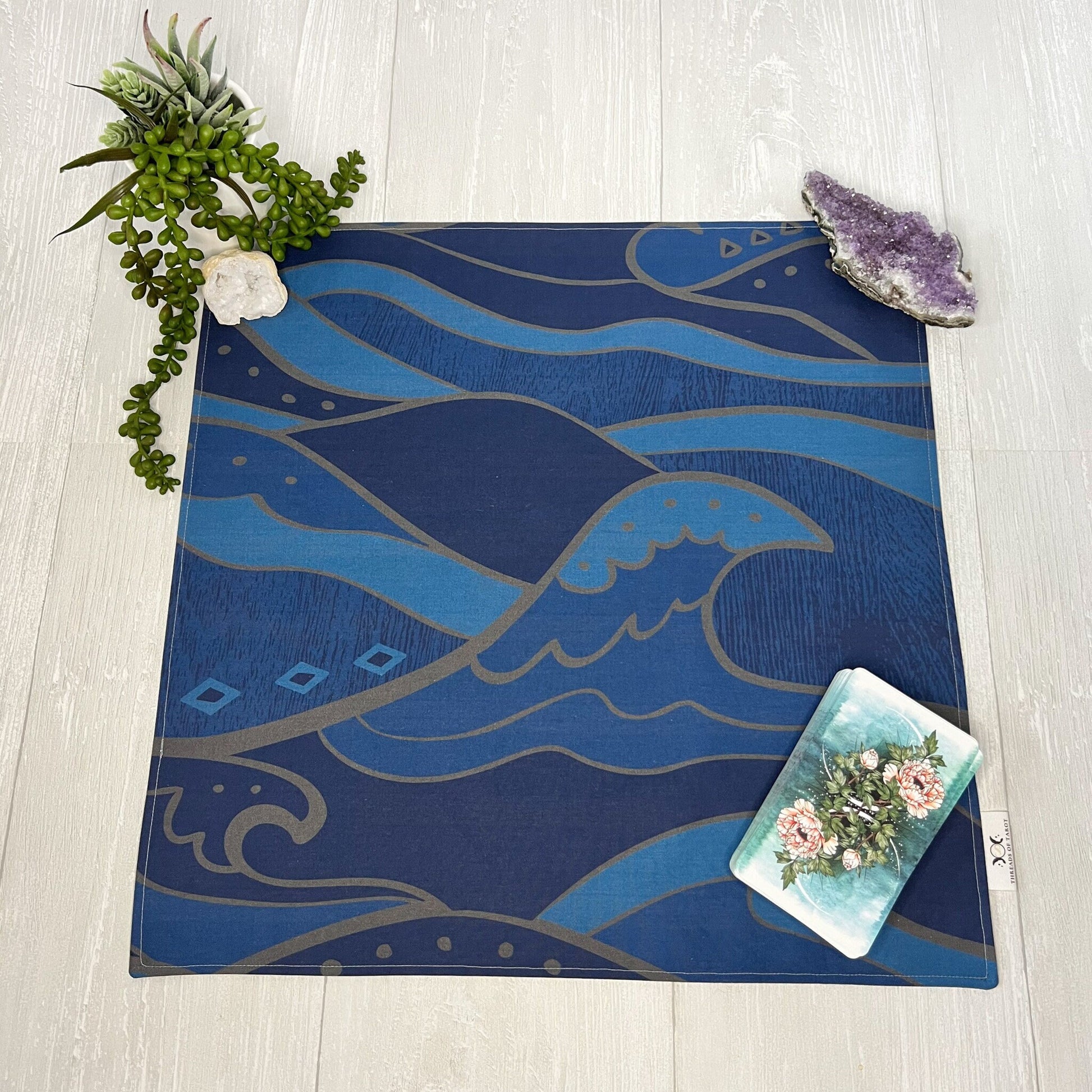 Wave Altar Cloth, Water Element Tarot Reading Cloth, Tarot Reading Supplies & Accessories, Rune Casting Cloth, Altar Decor Tarot Reader Gift