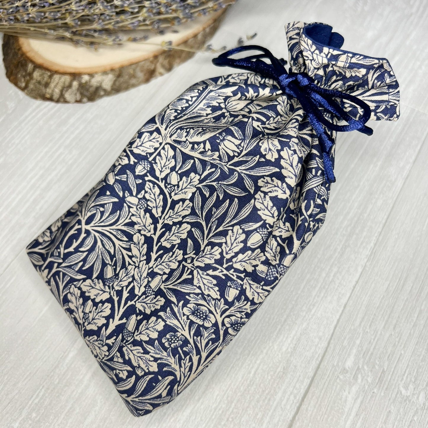 Navy Floral Tarot Bag, William Morris Drawstring Pouch, Tarot Deck Storage Holder, Pagan Witchcraft Wiccan Divination Tool Gifts & Supplies