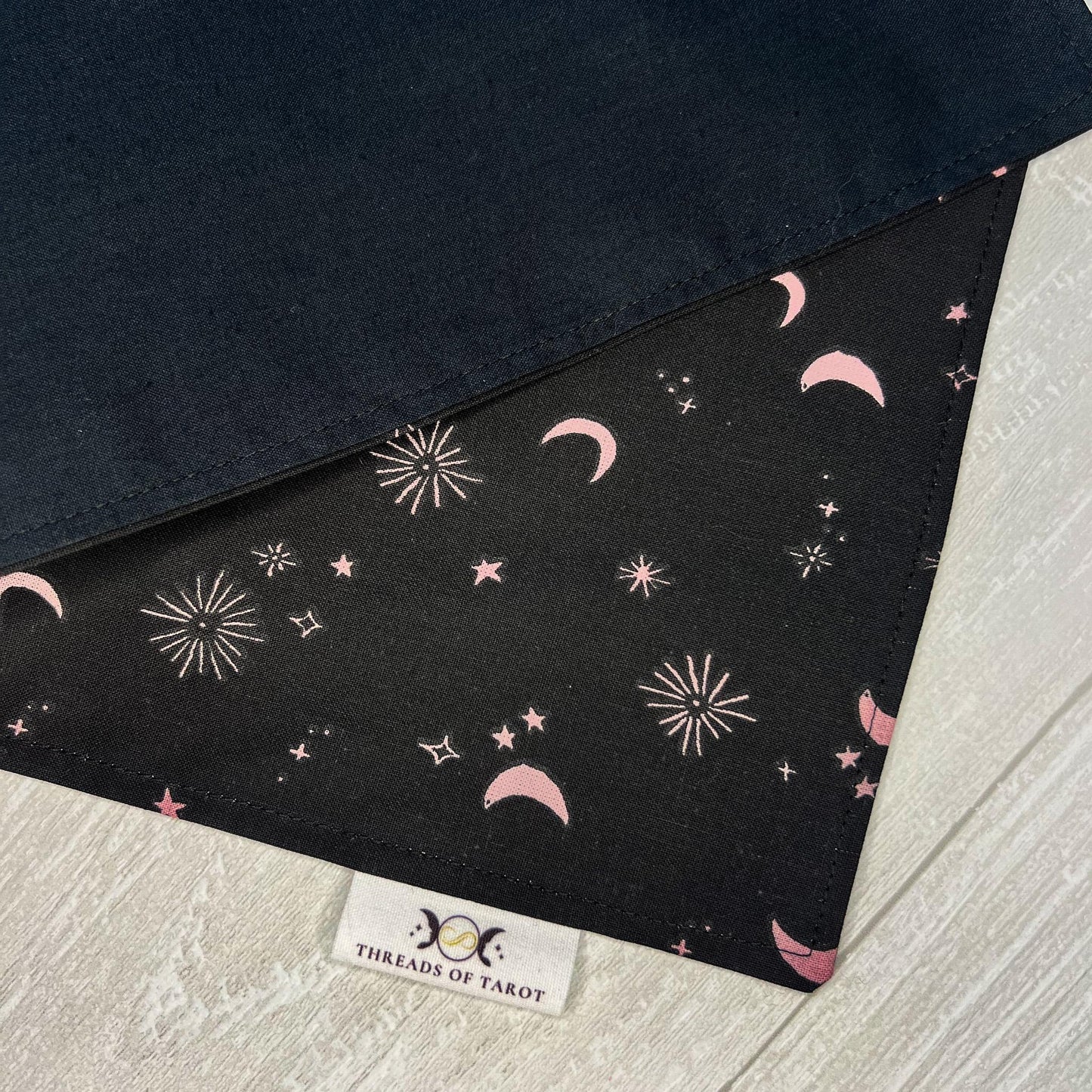 Moon & Star Tarot Cloth, 17"x17" Purple Black Altar Cloth, Tarot Reading Supplies and Accessories, Rune Casting Cloth, Tarot Reader Gift