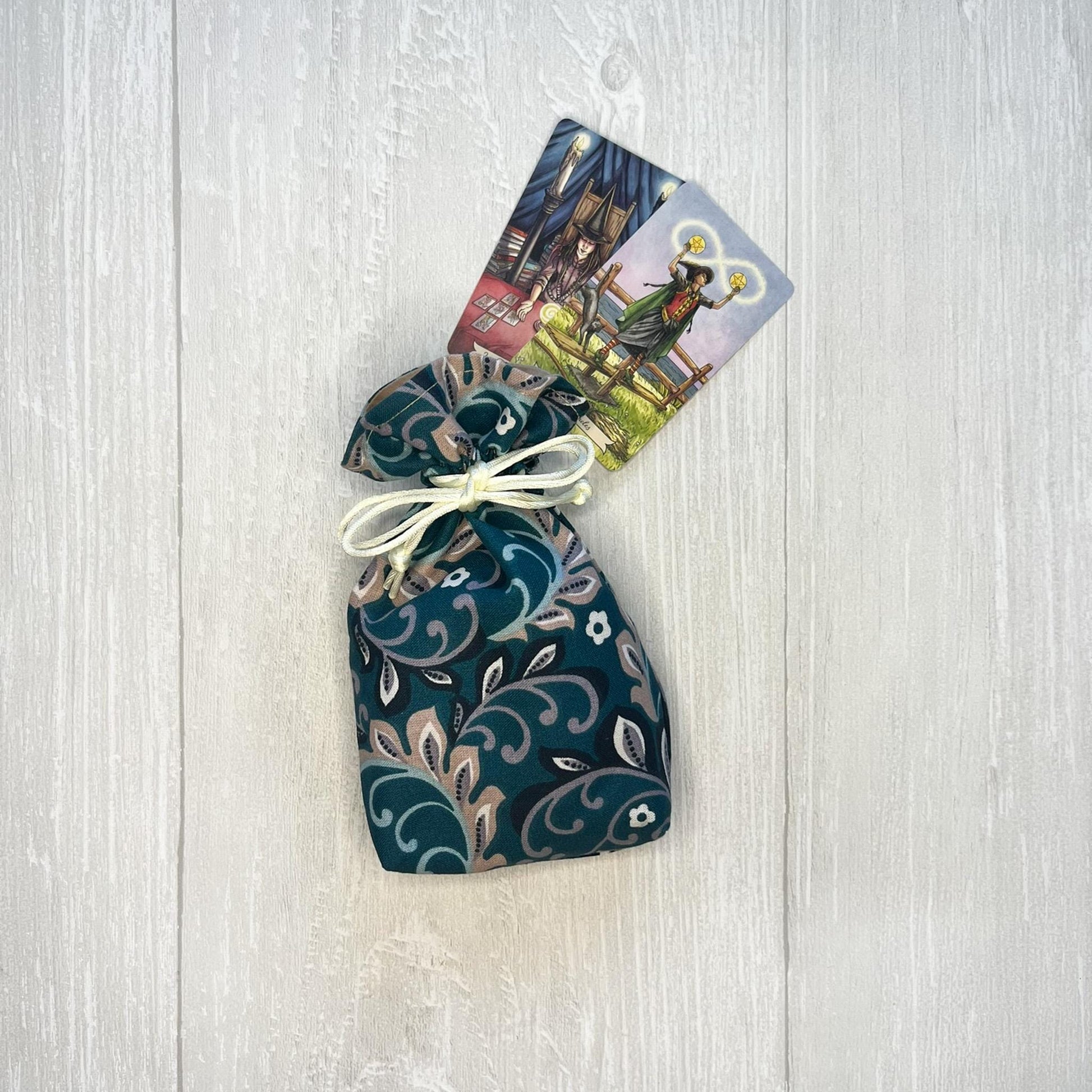 Mini Floral Tarot Bag, Drawstring Pouch, Tarot Deck Storage Holder, Standard Tarot Case, Pagan Witchcraft Divination Tools Gifts & Supplies