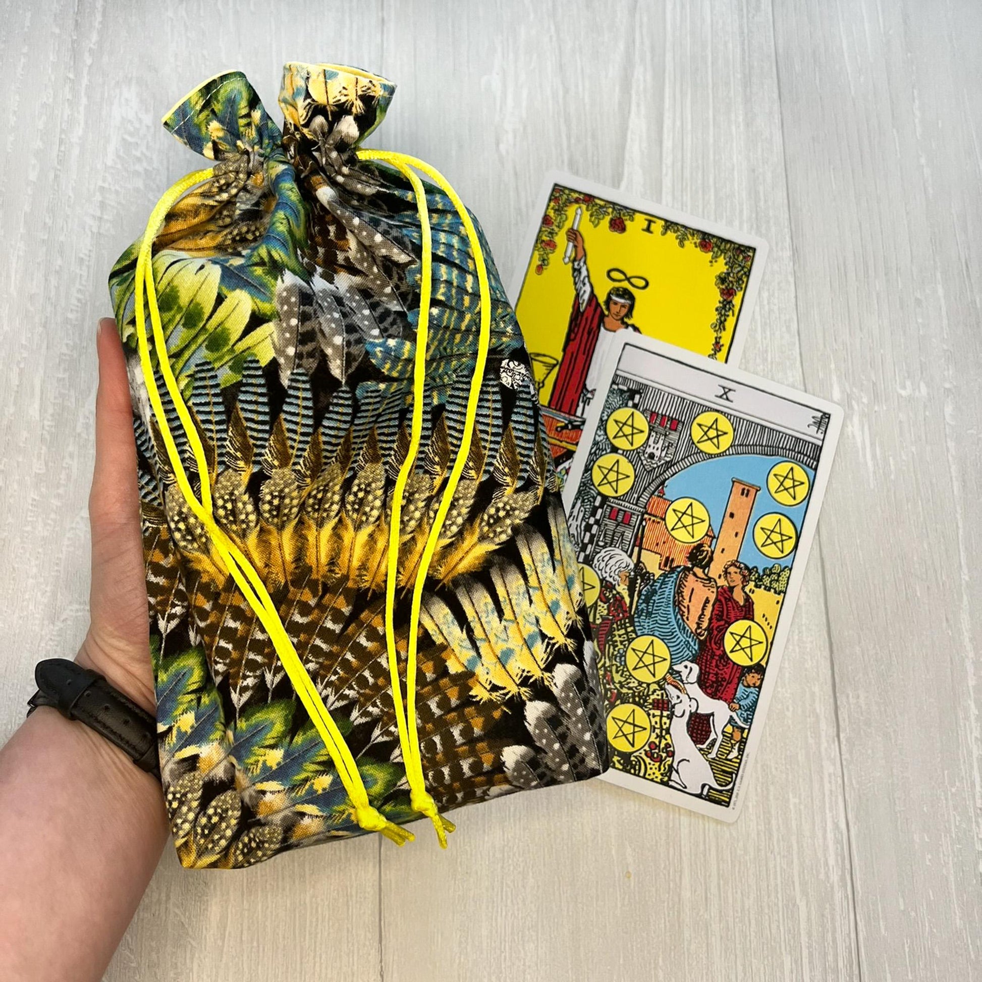Large Feather Tarot Bag, Yellow Lined Drawstring Pouch, Tarot Deck Storage Holder, Pagan Witchcraft Wiccan Divination Tools Gifts & Supplies