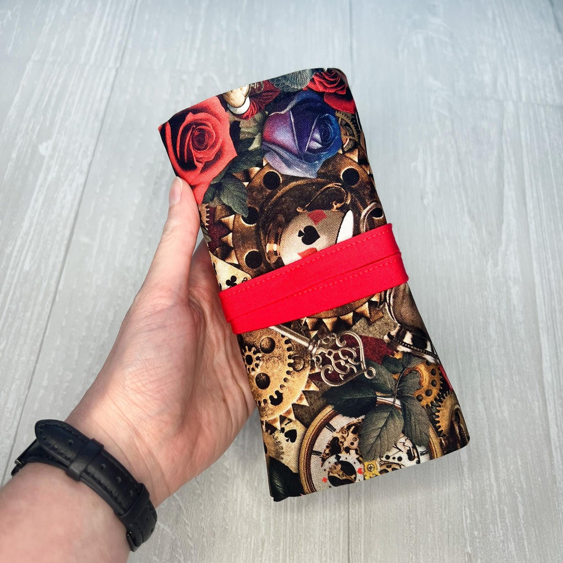 Customizable Wonderland Tarot Wrap Pouch, Alice's Adventures in Wonderland Tarot Bag, Cat White Rabbit Tarot Deck Wrap