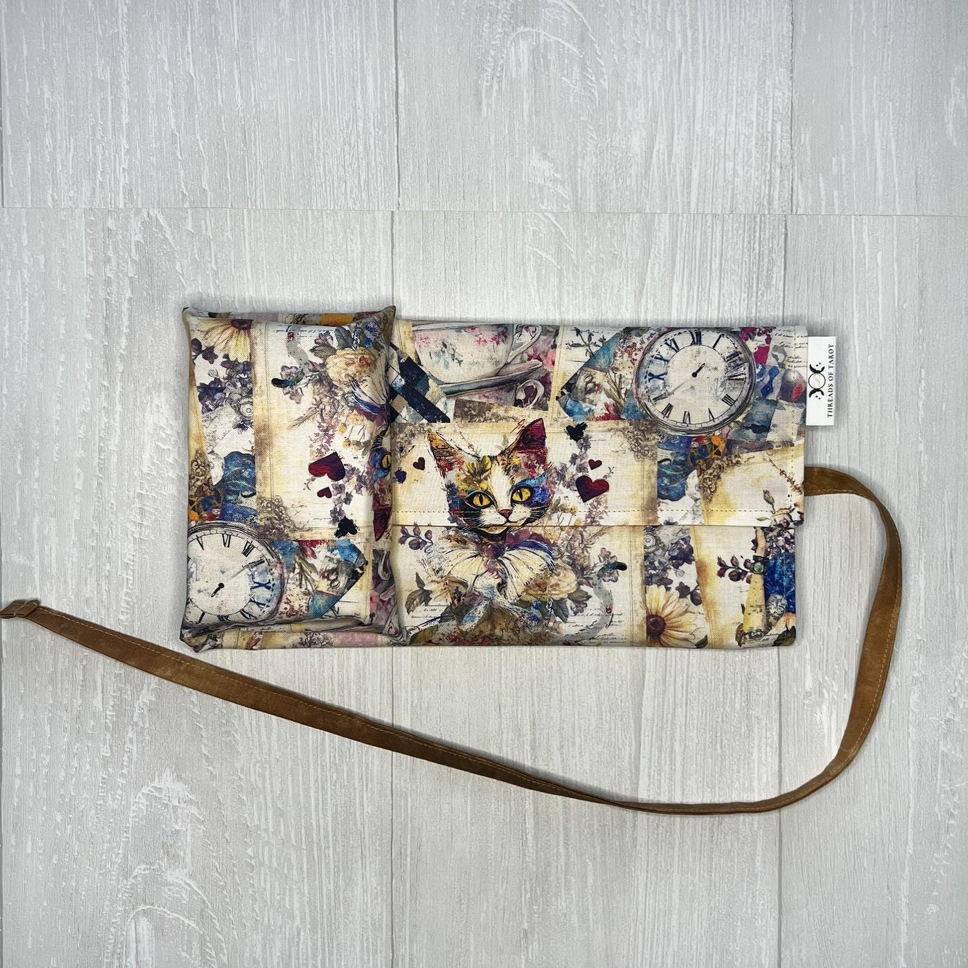 Alice's Adventures in Wonderland Tarot Bag, Wonderland Tarot Wrap, Vintage Like Watercolor Alice Tarot Wrap