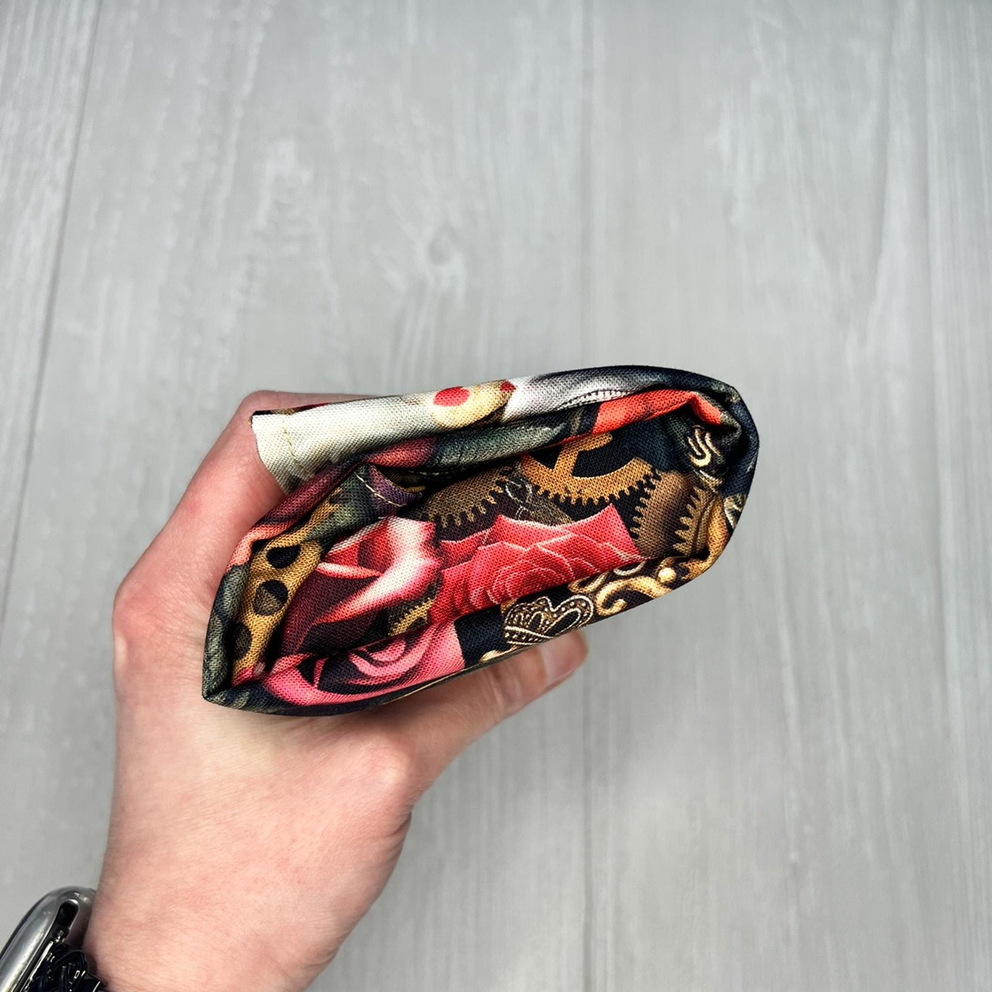 Customizable Wonderland Tarot Wrap, Alice's Adventures in Wonderland Tarot Bag, Cat White Rabbit Tarot Deck Wrap
