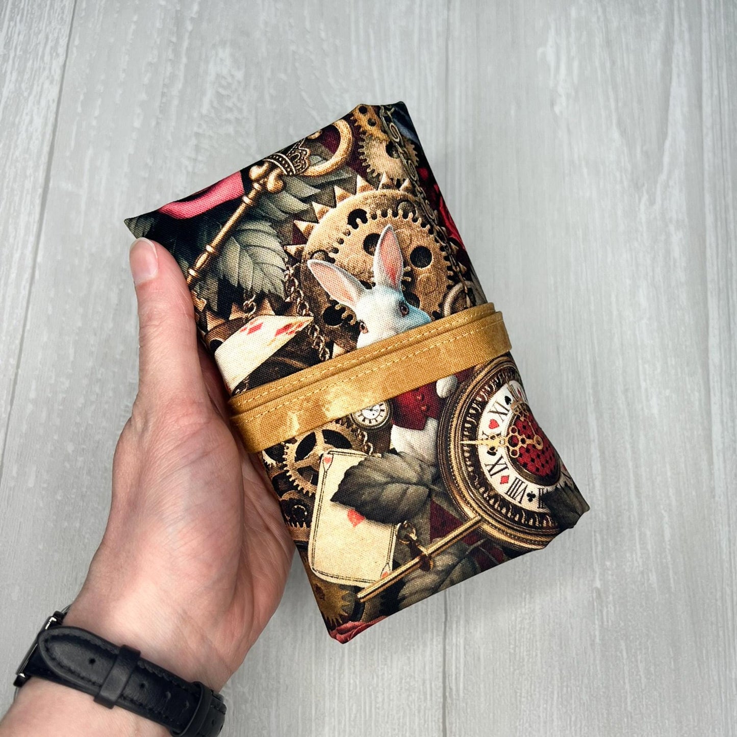 Customizable Wonderland Tarot Wrap, Alice's Adventures in Wonderland Tarot Bag, Cat White Rabbit Tarot Deck Wrap