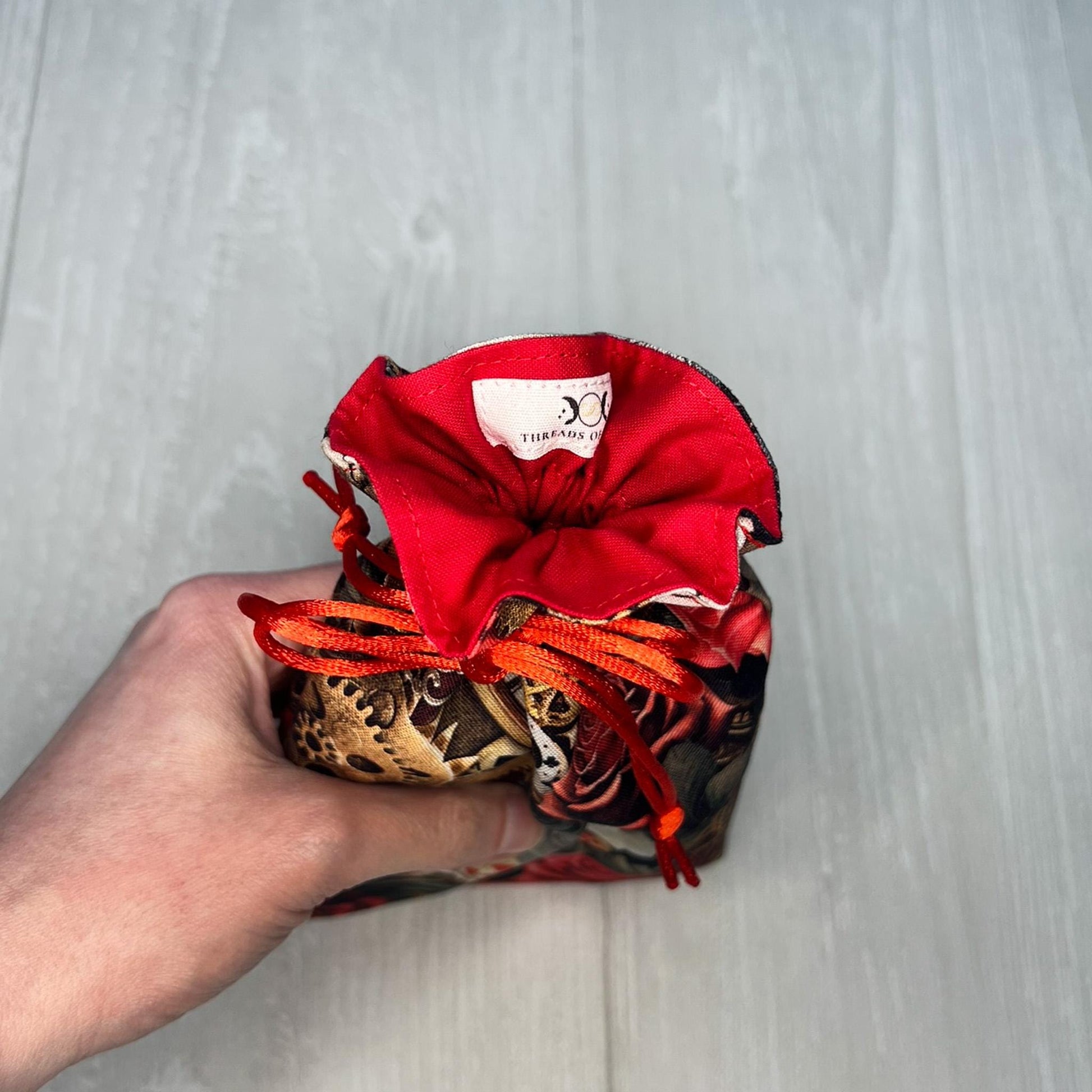 Wonderland Tarot Deck Bag, Alice's Adventures in Wonderland Tarot Bag, Cat White Rabbit Tarot, Red Tarot Pouch