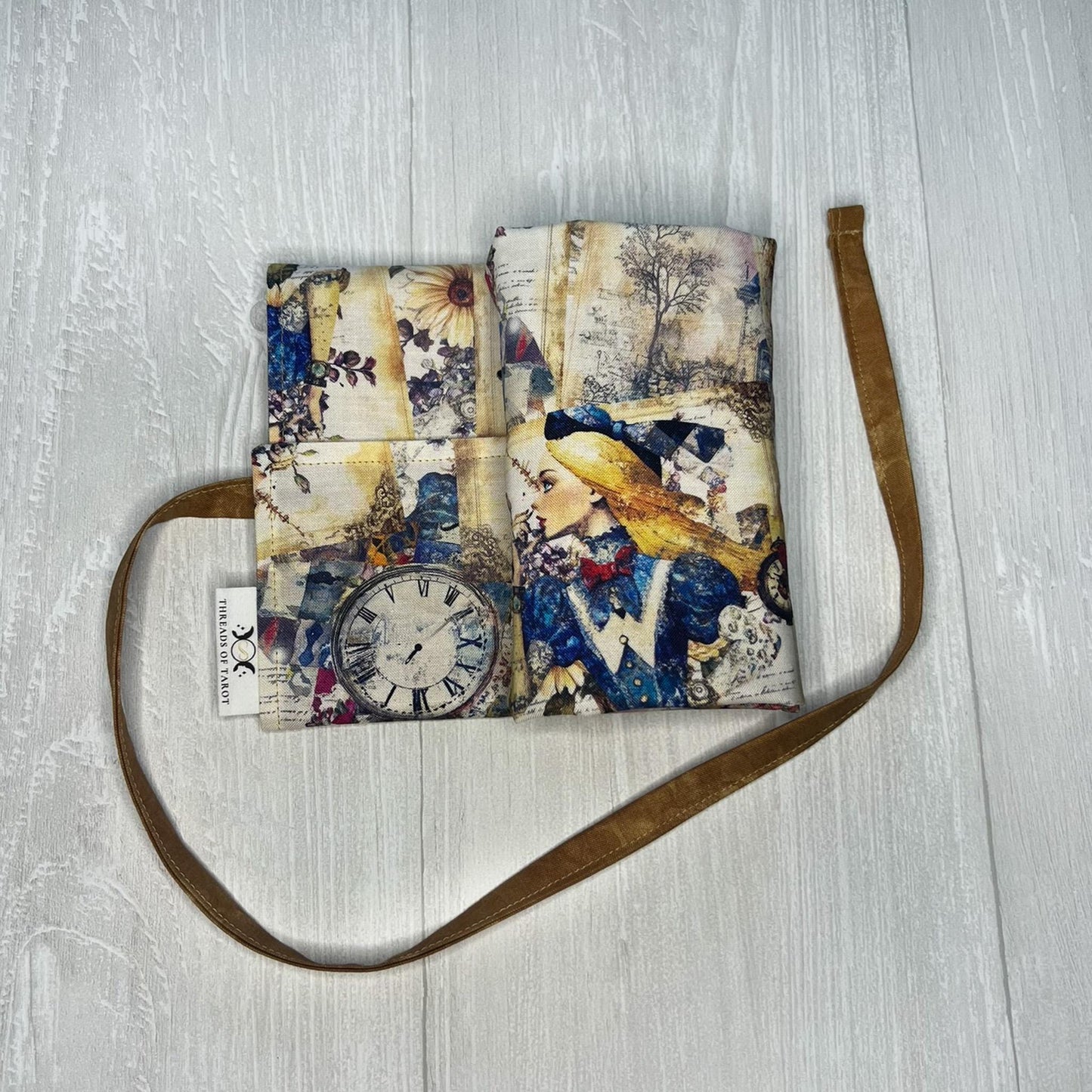 Alice's Adventures in Wonderland Tarot Bag, Wonderland Tarot Wrap, Vintage Like Watercolor Alice Tarot Wrap