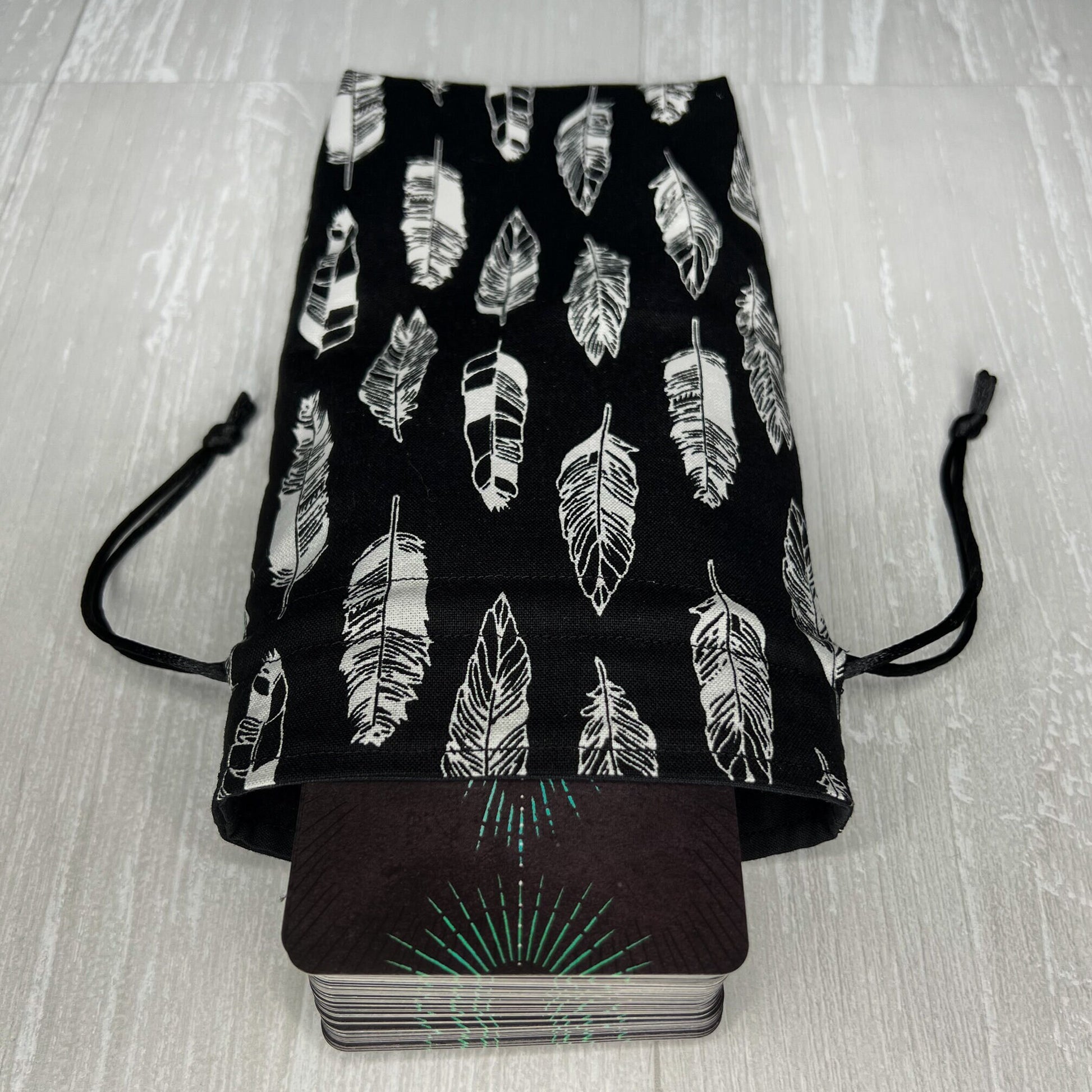 Feather Tarot Bag, Drawstring Pouch, Tarot Deck Storage Holder, Standard Tarot, Pagan Witchcraft Wiccan Divination Tools Gifts & Supplies