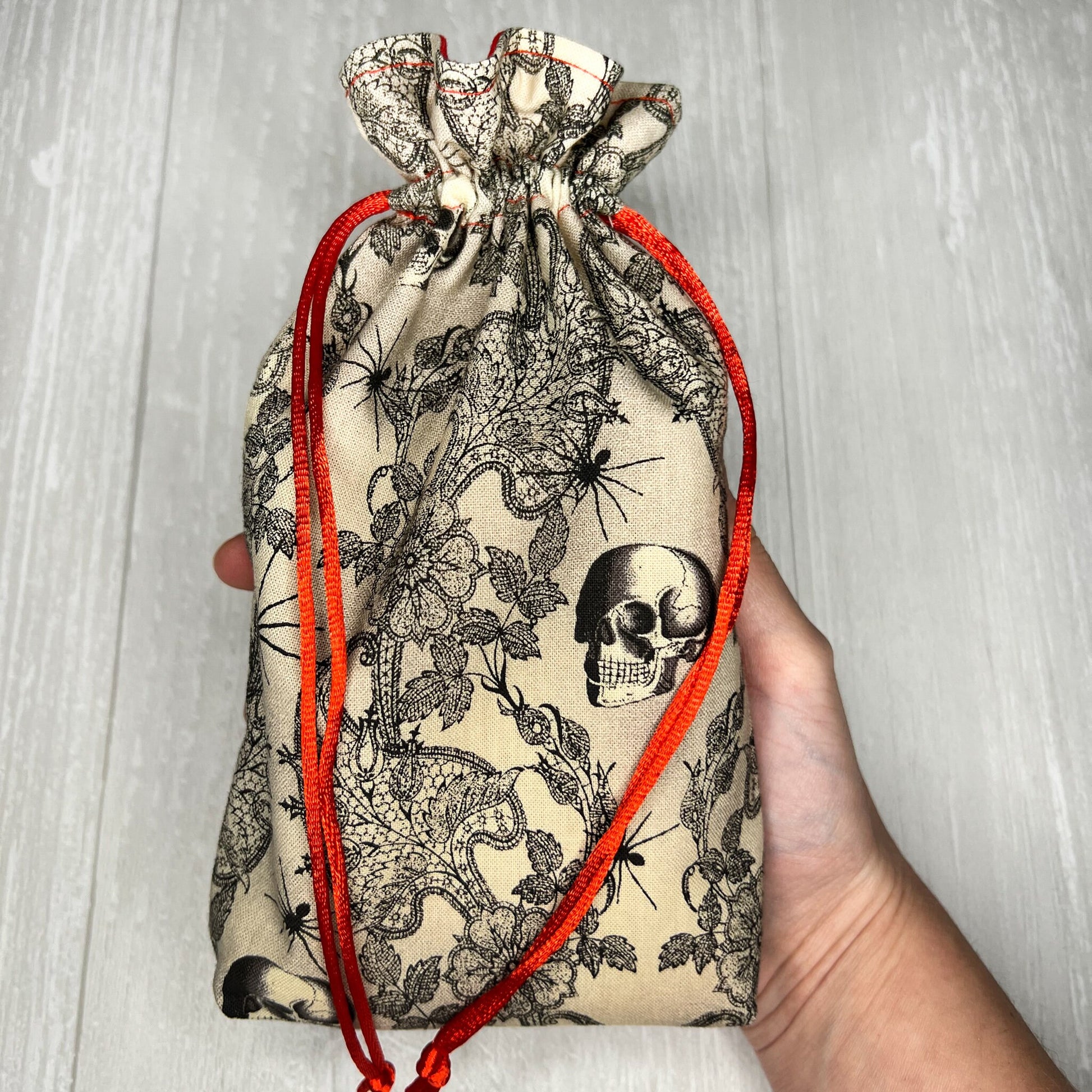 Red Tarot Bag, Spider Drawstring Pouch, Tarot Deck Storage Holder, Standard Tarot, Halloween Witchcraft Divination Tools Gifts & Supplies