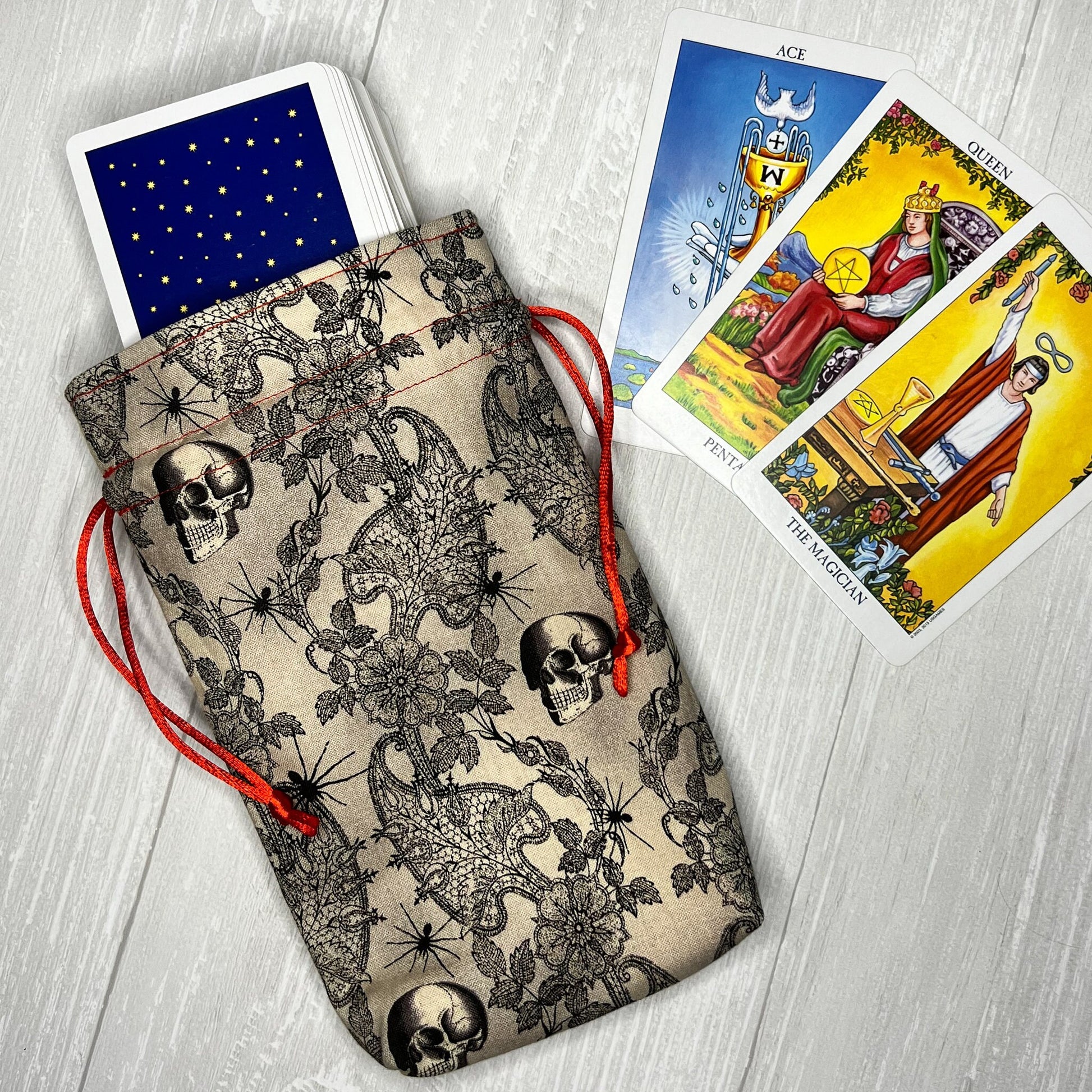 Red Tarot Bag, Spider Drawstring Pouch, Tarot Deck Storage Holder, Standard Tarot, Halloween Witchcraft Divination Tools Gifts & Supplies