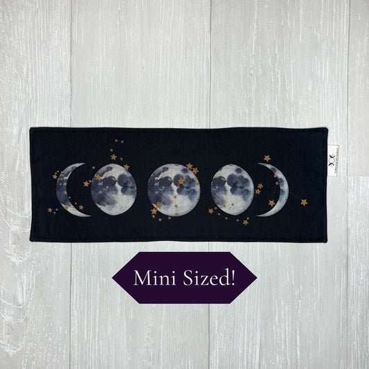 Mini Moon Phase Tarot Cloth, 5.5"x14.5" Rectangle Altar Cloth, Lunar Tarot Reading Supplies & Accessories, Rune Casting Cloth, Tarot Reader