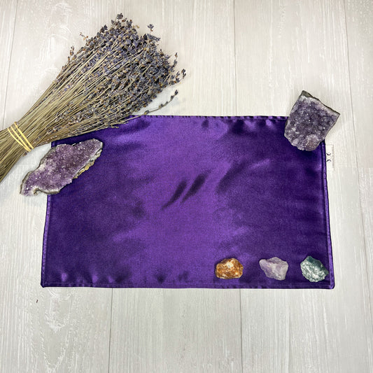 Small Purple Satin Altar Cloth, Tarot Reading Cloth, Ritual Cloth, Rune Casting, Tarot Reading Supplies, Divination Tool, Witch Altar Decor