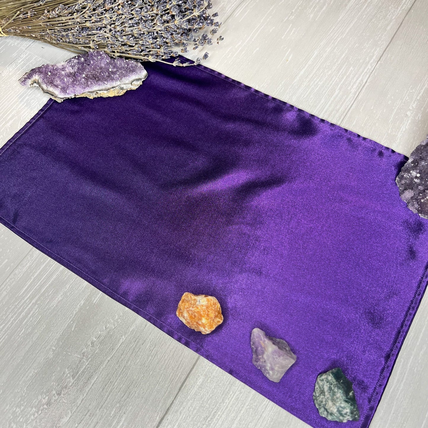 Small Purple Satin Altar Cloth, Tarot Reading Cloth, Ritual Cloth, Rune Casting, Tarot Reading Supplies, Divination Tool, Witch Altar Decor