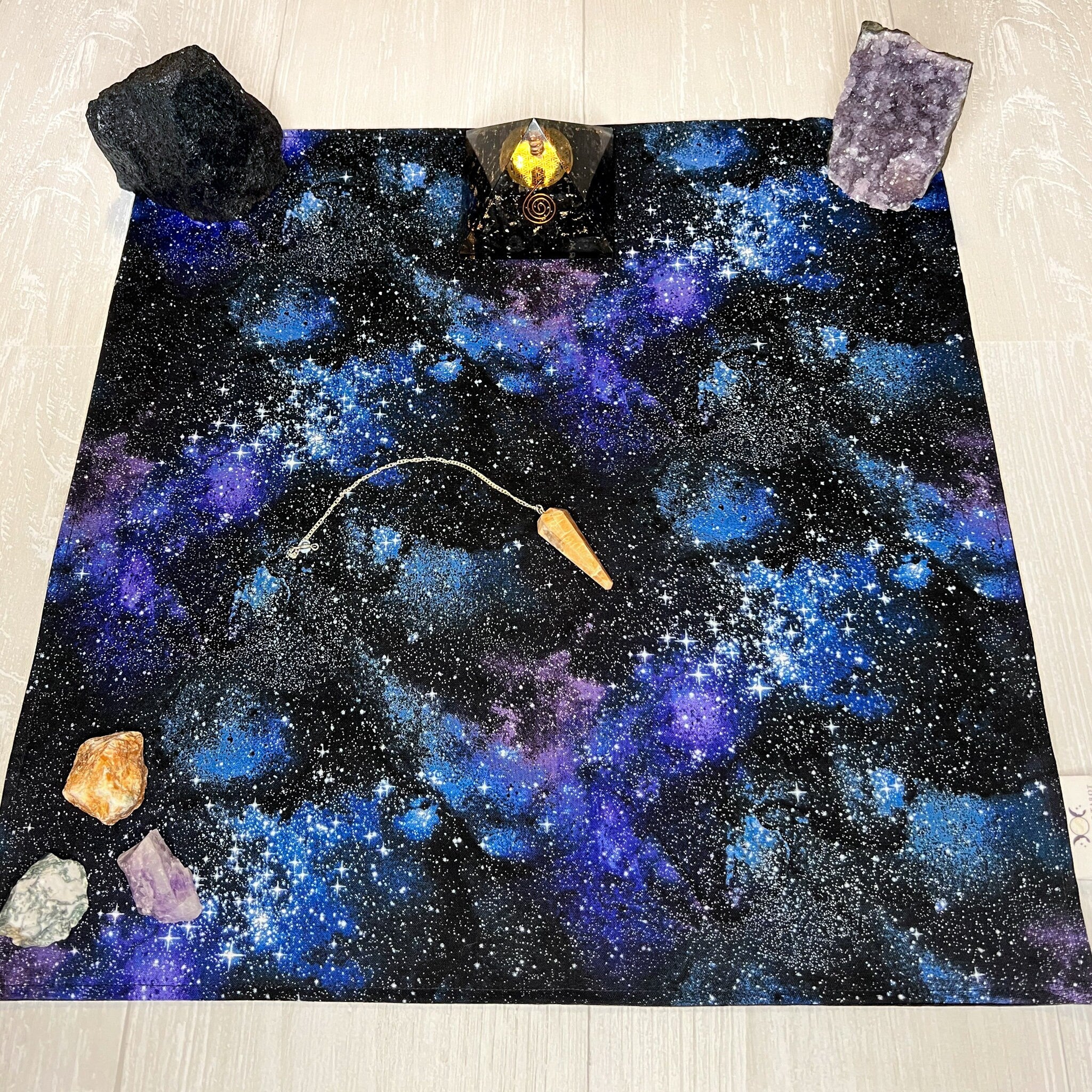 Galactic Tarot Cloth – Threads of Tarot